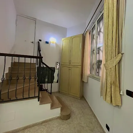 Barbi's House