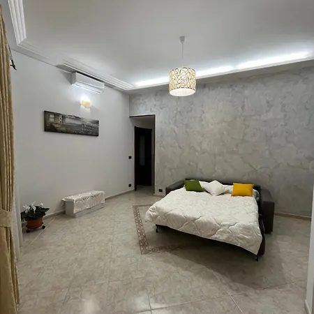 Barbi's House ベッド・アンド・ブレックファスト 4*